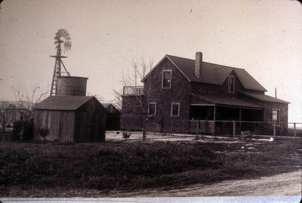 The second home of Swiss-American settlers Jacob and Fannie Leutwiler, on their ranch located at the present-day southeast corner of First and Euclid streets. Photograph date unknown.